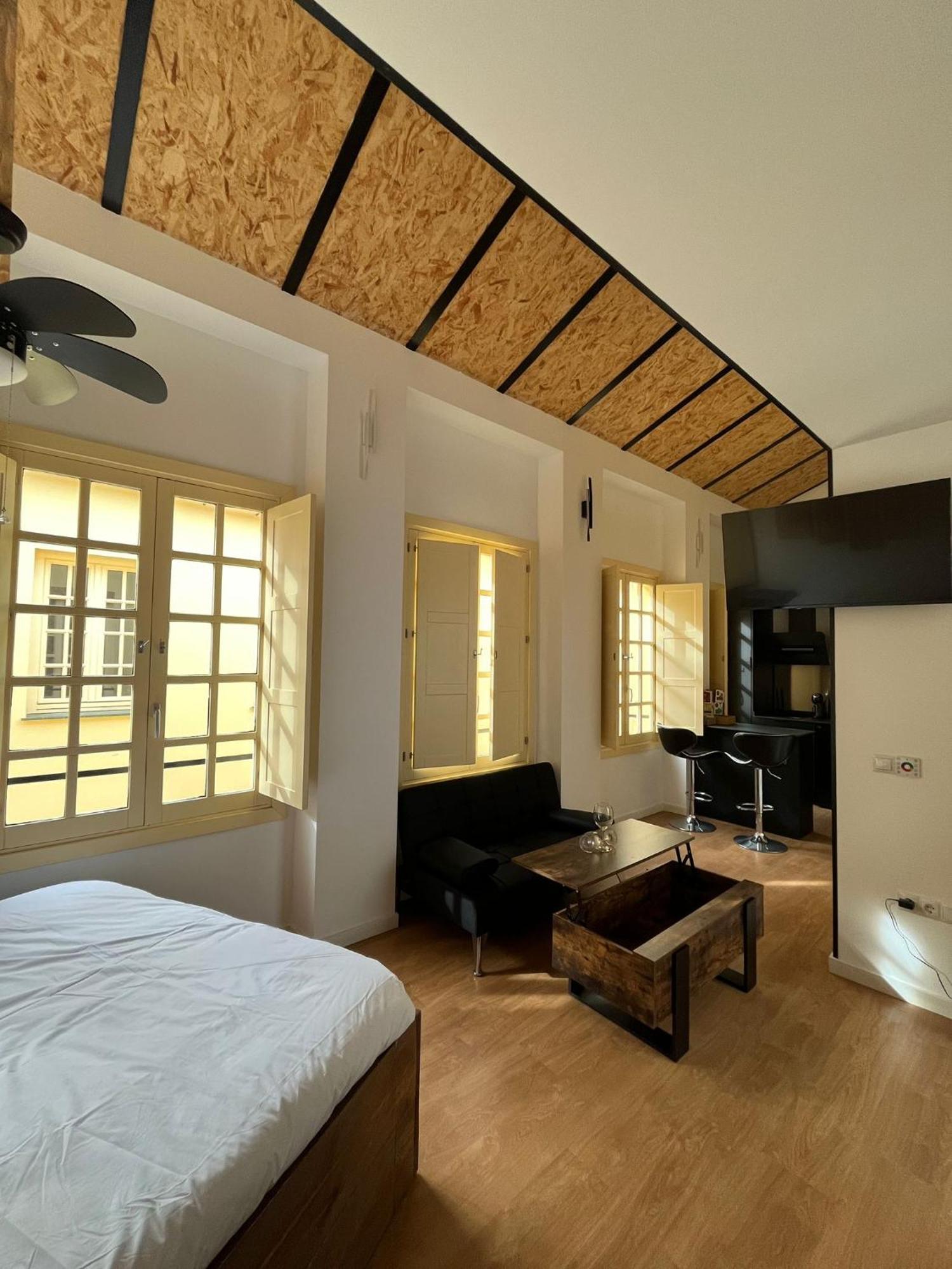 Luxury Apartments Chinitas 11 مالقة المظهر الخارجي الصورة