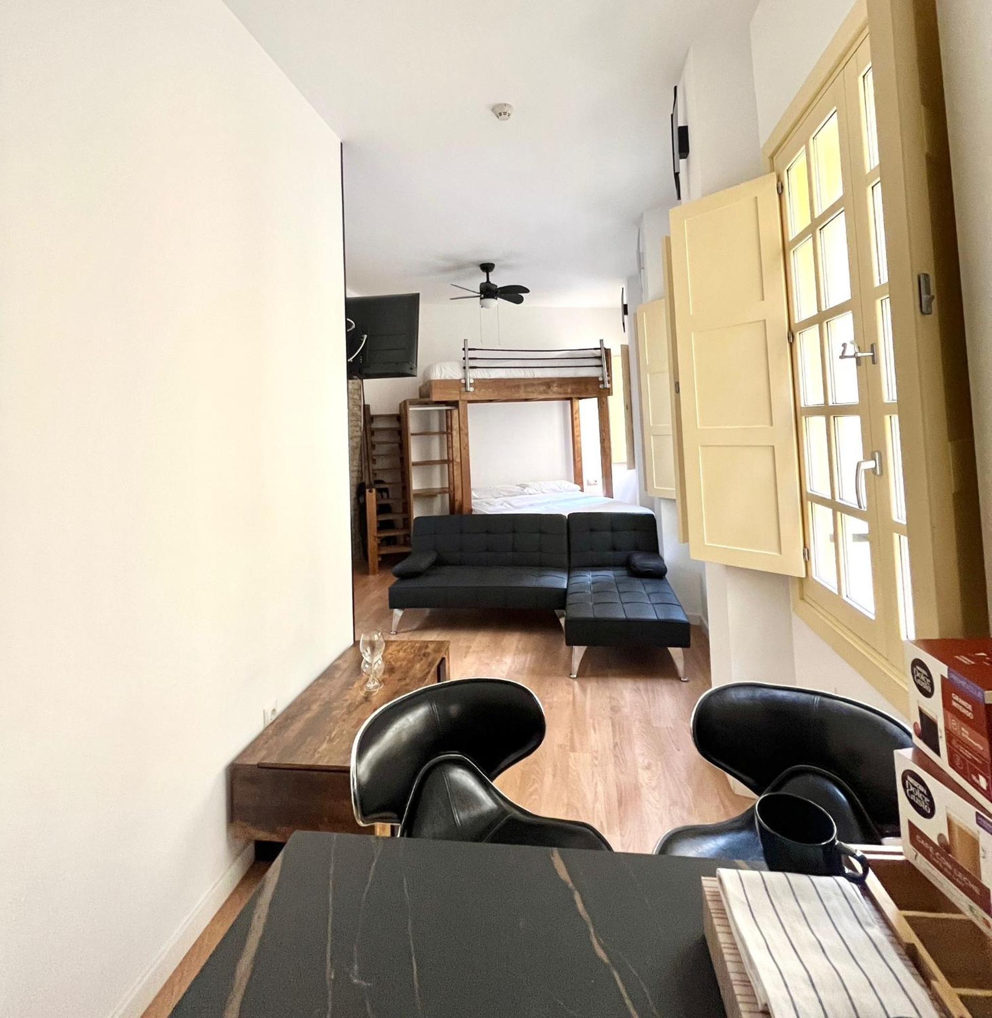 Luxury Apartments Chinitas 11 مالقة المظهر الخارجي الصورة